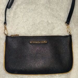 Michael Kors Black Leather Women's Crossbody Bag